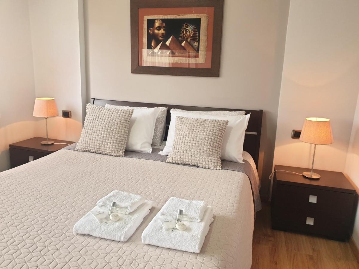 Modern Apartament Fagaras Ngoại thất bức ảnh